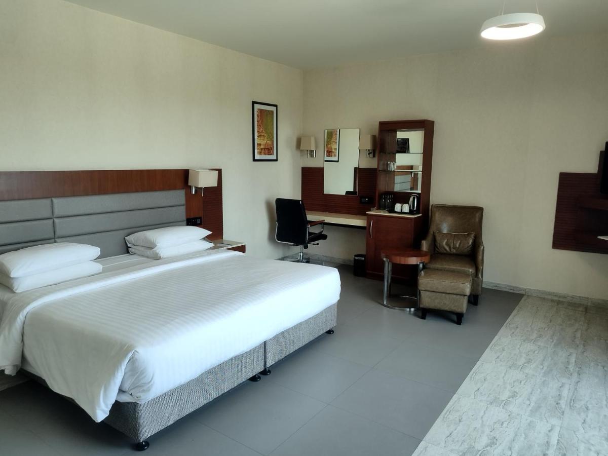 Hotel Courtyard By Marriott Madurai Exterior foto