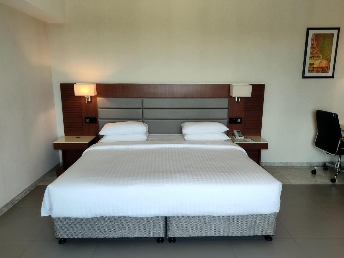 Hotel Courtyard By Marriott Madurai Exterior foto