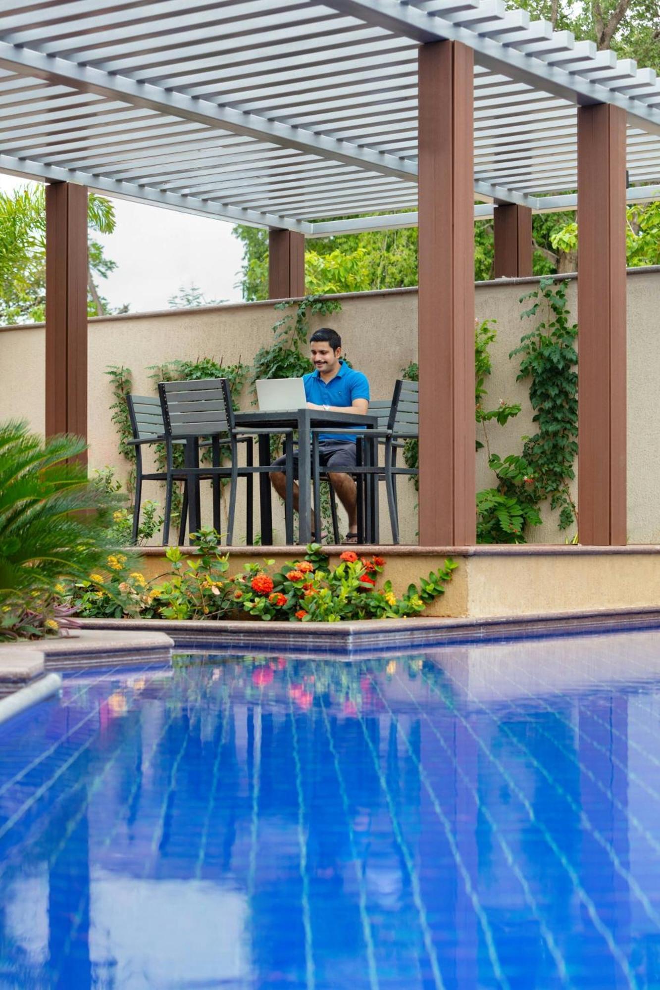 Hotel Courtyard By Marriott Madurai Exterior foto